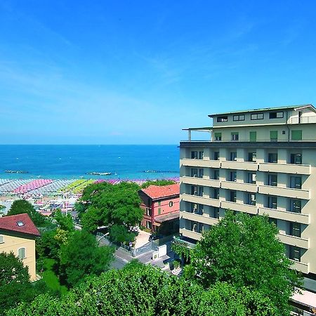 Hotel Acropolis كاتوليكا المظهر الخارجي الصورة