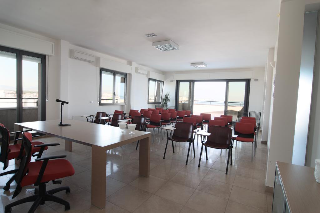 Hotel Acropolis كاتوليكا المظهر الخارجي الصورة